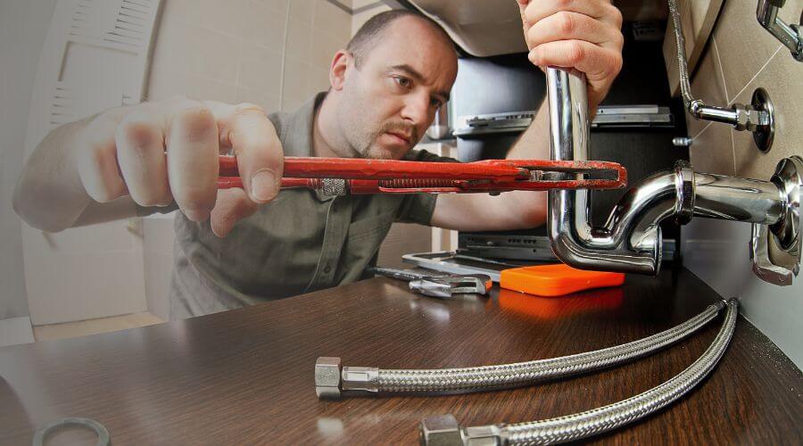Local annual plumbing maintenance in Alpine, CA